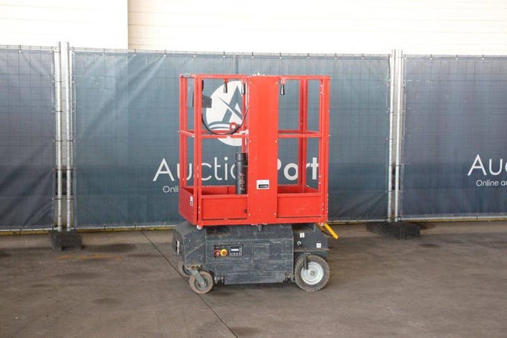 Veiling: Masthoogwerker Braviisol LEONARDO HD OUTDOOR Elektr, Articles professionnels, Machines & Construction | Ascenseurs, Échafaudages & Échelles