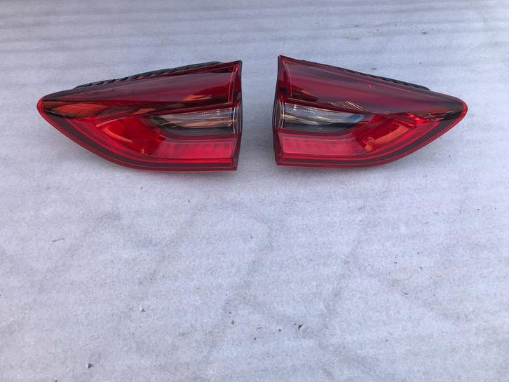 Opel Insignia B achterlicht links of rechts kombi HIGH, Auto-onderdelen, Verlichting, Gebruikt, Verzenden