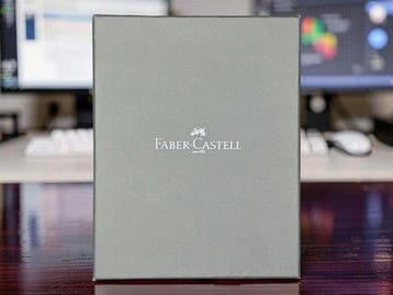 Faber Castell - Graf von Faber-Castell Guilloche Cognac, Verzamelen, Nieuw