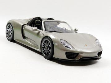 Welly 1:18 - Voiture de sport miniature - Porsche 918 Spyder, Nieuw