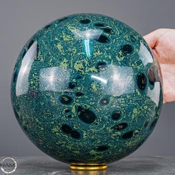 Eldarite – De mystieke Kambaba-jaspiskogel uit Madagaskar:, Verzamelen