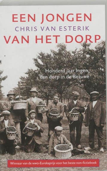 Een jongen van het dorp 9789035127197 C. van Esterik, Boeken, Verzenden, Gelezen, C. van Esterik