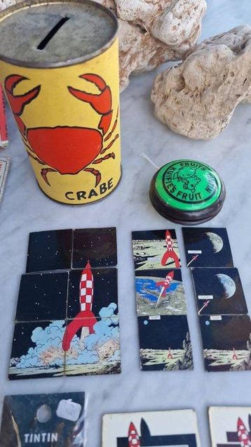 Tintin - Verzameling van 20 diverse voorwerpen, Boeken, Nieuw