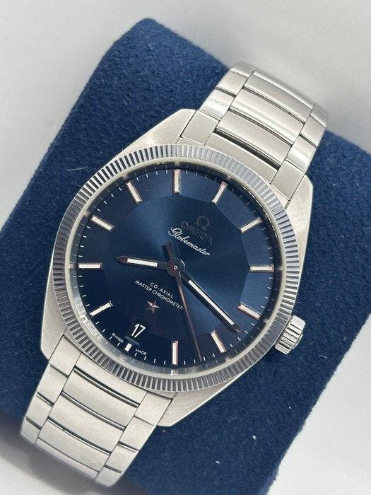 Omega - CONSTELLATION GLOBEMASTER MASTER CHRONOMETER -, Bijoux, Sacs & Beauté, Montres | Hommes