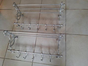 Kapstok (2) - Legering - Met hoedenplank