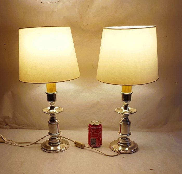 Barcelona 1960 - Clar - Tafellamp - Staal - Twee tafellampen, Antiek en Kunst, Kunst | Designobjecten