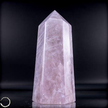 Adembenemende lavendel-rozenkwarts obelisk – Zachte
