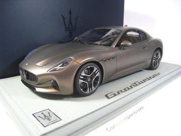 BBR 1:18 - Modelauto - Maserati GranTurismo Folgore - New in