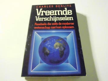 Vreemde verschijnselen 9789024647507 Berlitz, Boeken, Verzenden, Gelezen, Berlitz