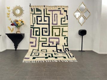 Berber, Tapijt van 100 % wol – traditionele weeftechniek –