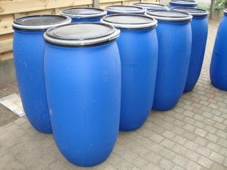 Blauwe vaten,tonnen van 160 L met deksel en klemring, Tuin en Terras, Regentonnen, Zo goed als nieuw, 150 liter of meer, Kunststof