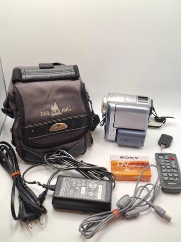 Sony DCR-PC105E Mini caméra DV-DV