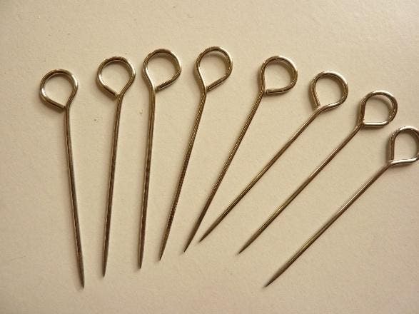100 stuks TAPIJTNAALDEN, Hobby & Loisirs créatifs, Bricolage