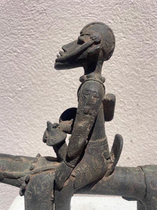 Grote bronzen ruiter - Djenné - Mali, Antiek en Kunst, Kunst | Niet-Westerse kunst