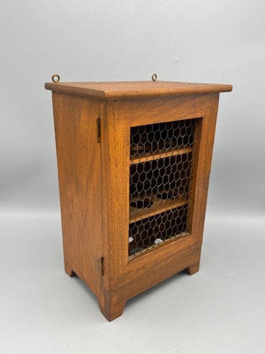 Kast - Hout - eierkastje / eierrek, Antiek en Kunst, Kunst | Designobjecten