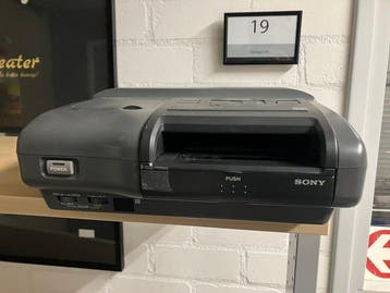 Sony CVP-M1E Videoprinter for video signal ,like VCR