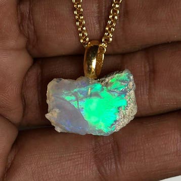Metaal - Bel hanger - Sprankelend Opal rauw