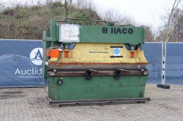 Veiling: Kantbank Haco PPH30135 Elektrisch 135t 1989, Articles professionnels, Machines & Construction | Pompes & Compresseurs