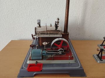 Stoommachine (3) - Wilesco - Metaal, Messing, Staal