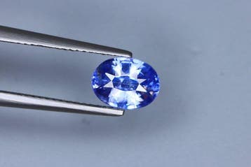 Zonder minimumprijs - 1 pcs Blauw Saffier - 2.04 ct -, Nieuw