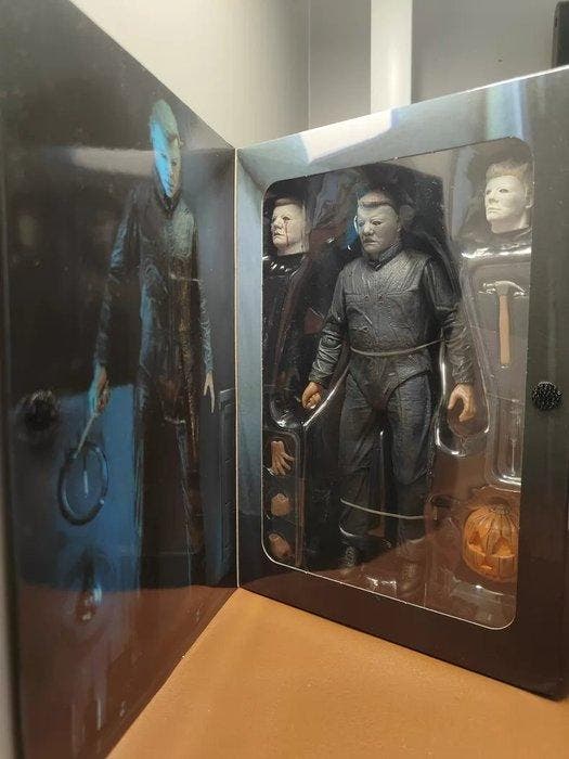 NECA Ultimate Halloween II Michael Myers 7 Inch Officially, Collections, Cinéma & Télévision