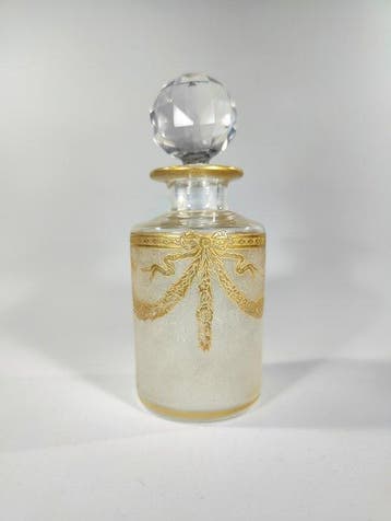 St. Louis - Bouteille de parfum - Décor Louis XVI doré -