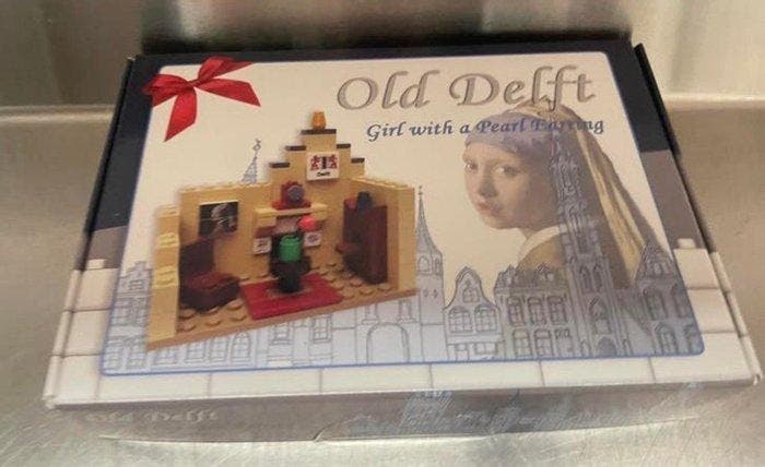 Lego Set - Promotional - Old Delft Girl with a Pearl Earring, Enfants & Bébés, Jouets | Duplo & Lego