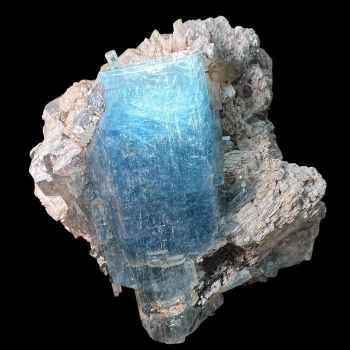 Hoogwaardige aquamarijnkristallen tot wel 7 cm, oude, Verzamelen, Mineralen en Fossielen