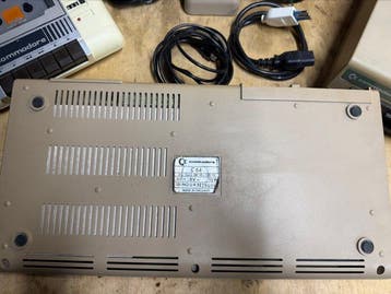 Commodore - C64 - Spelcomputer, Nieuw