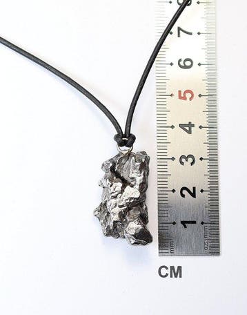 Hanger met meteoriet Campo del Cielo Grof octahedriet