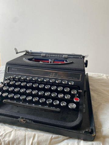 Olivetti, Studio 42 - Typemachine - 1940-1950, Antiek en Kunst