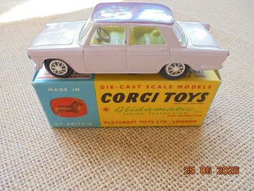 Corgi 1:43 - Modelauto - Fiat 2100