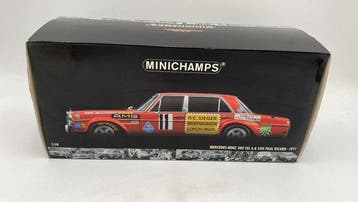 Minichamps 1:18 - Voiture miniature - Mercedes-Benz 300 SEL, Nieuw