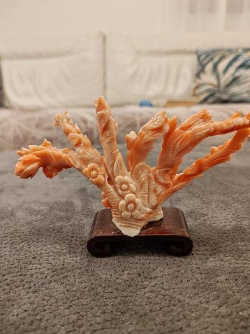 Chinese sculptuur uit roze koraal uitgesneden - Vogels en