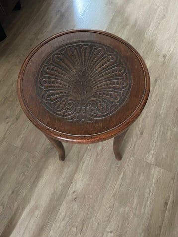 Kruk - thonet syle kruk - Beuken