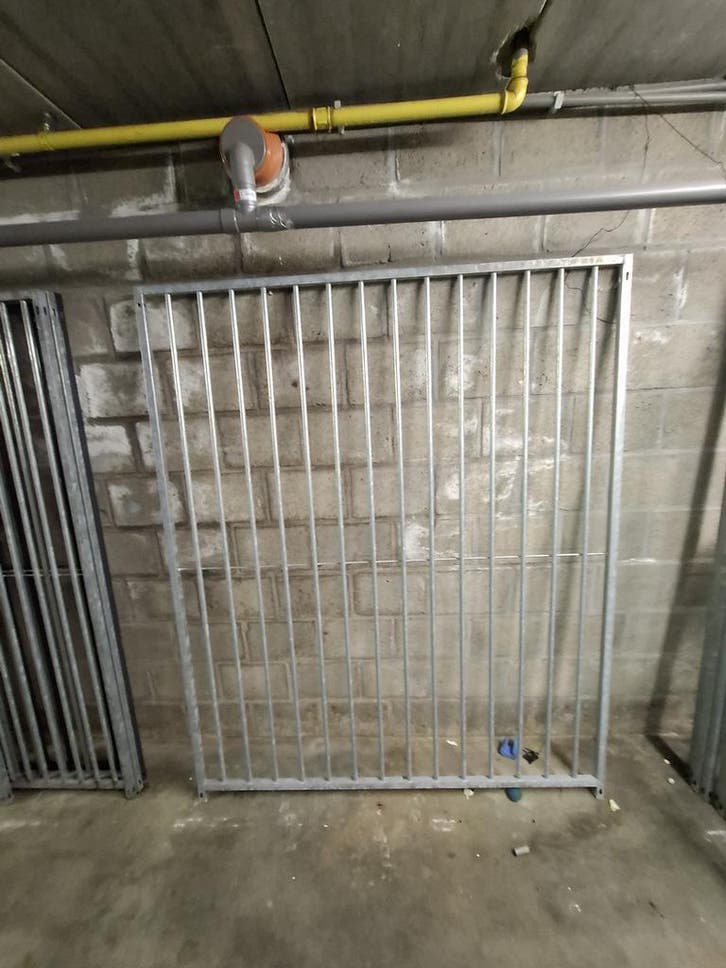 Hondenrekken - verschillende panelen beschikbaar, Autos : Divers, Grille pare-chien, Enlèvement