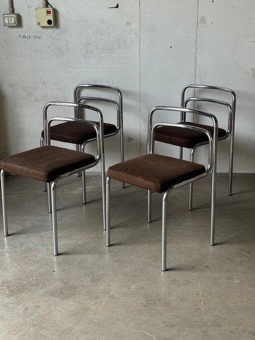 Molteni - Vittorio Parigi, Nani Prina - Chaise de salle à, Antiek en Kunst, Antiek | Meubels | Stoelen en Sofa's