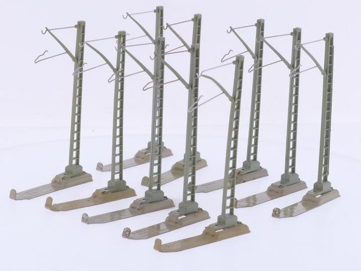 Schaal H0 Märklin 7009 bovenleidingmast met schuifbare vo.., Hobby en Vrije tijd, Modeltreinen | H0, Rails, Gebruikt, Märklin