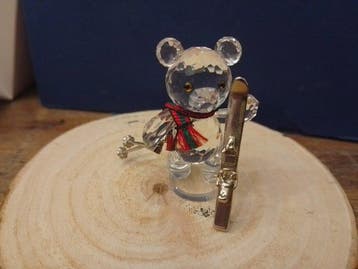 Swarovski - Beeldje - Kris Bear - With skis - Var. 2 -