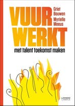 Vuur werkt 9789020996678 Griet Bouwen, Boeken, Verzenden, Zo goed als nieuw, Griet Bouwen