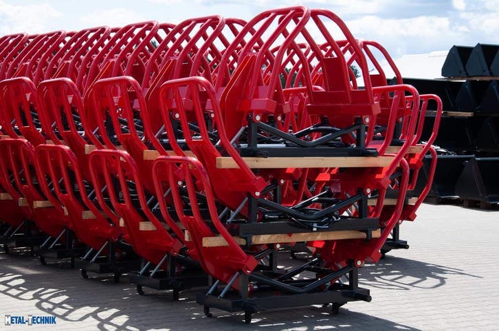 Pince à balles roundes 800 KG attelage EURO, Zakelijke goederen, Landbouw | Werktuigen, Verzenden