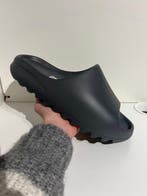 Adidas - YZY SLIDE - Sneakers - Maat: EU 47 - Nieuw met tags, Nieuw