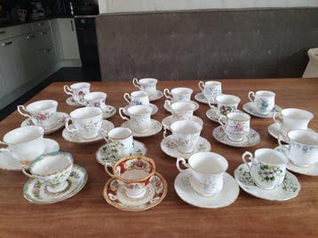 Royal Albert - Tafelservies (22) - divers - Been, Porselein