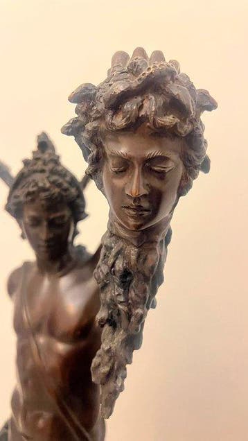 sculptuur, Perseo con la testa di Medusa - 109 cm - Brons, Antiek en Kunst