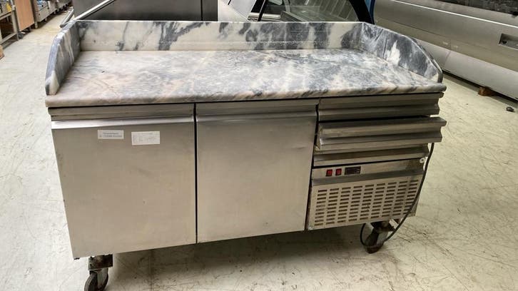 pizzawerkbank met marmeren werkblad, Articles professionnels, Horeca | Équipement de cuisine, Enlèvement ou Envoi