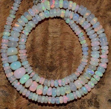 Natuurlijke mineraal 40 karaat Opale- 9 g - (1)