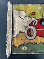 Tintin - 1 Tapis en laine Tintin dans une voiture de course, Nieuw