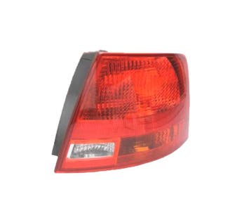 Feux Arrière Droit Pour Audi A4 04-07 Avant, Verzenden