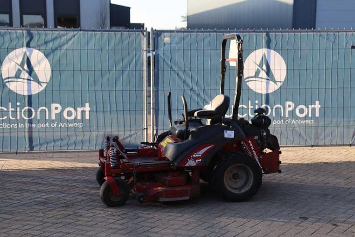 Veiling: Zitmaaier Ferris Zeroturn IS2100z Benzine 2018, Jardin & Terrasse, Tondeuses autoportées, Enlèvement