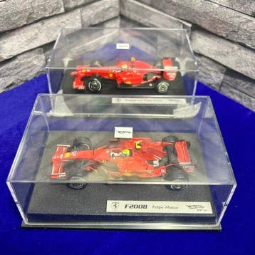 Hot Wheels 1:43 - Model raceauto (2) - Hot Wheels 1:43 Lotto, Nieuw